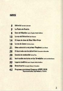 Revista de la APDPE y la sección "El toque de clase de Nina Vélez-Troya"