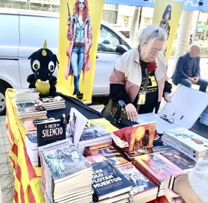 Lloret Negre -con Montse al frente- reunió a muchos autores de Esstudio Ediciones
