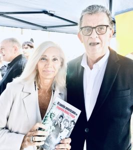 Santiago Tarín Nina Vélez-Troya Sant Jordi